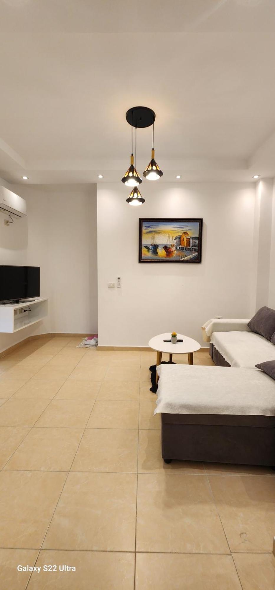 Seasons Apartment's * Wlora
